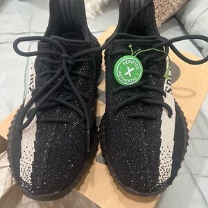 YEZZY Black and White Sneakers size 8 M